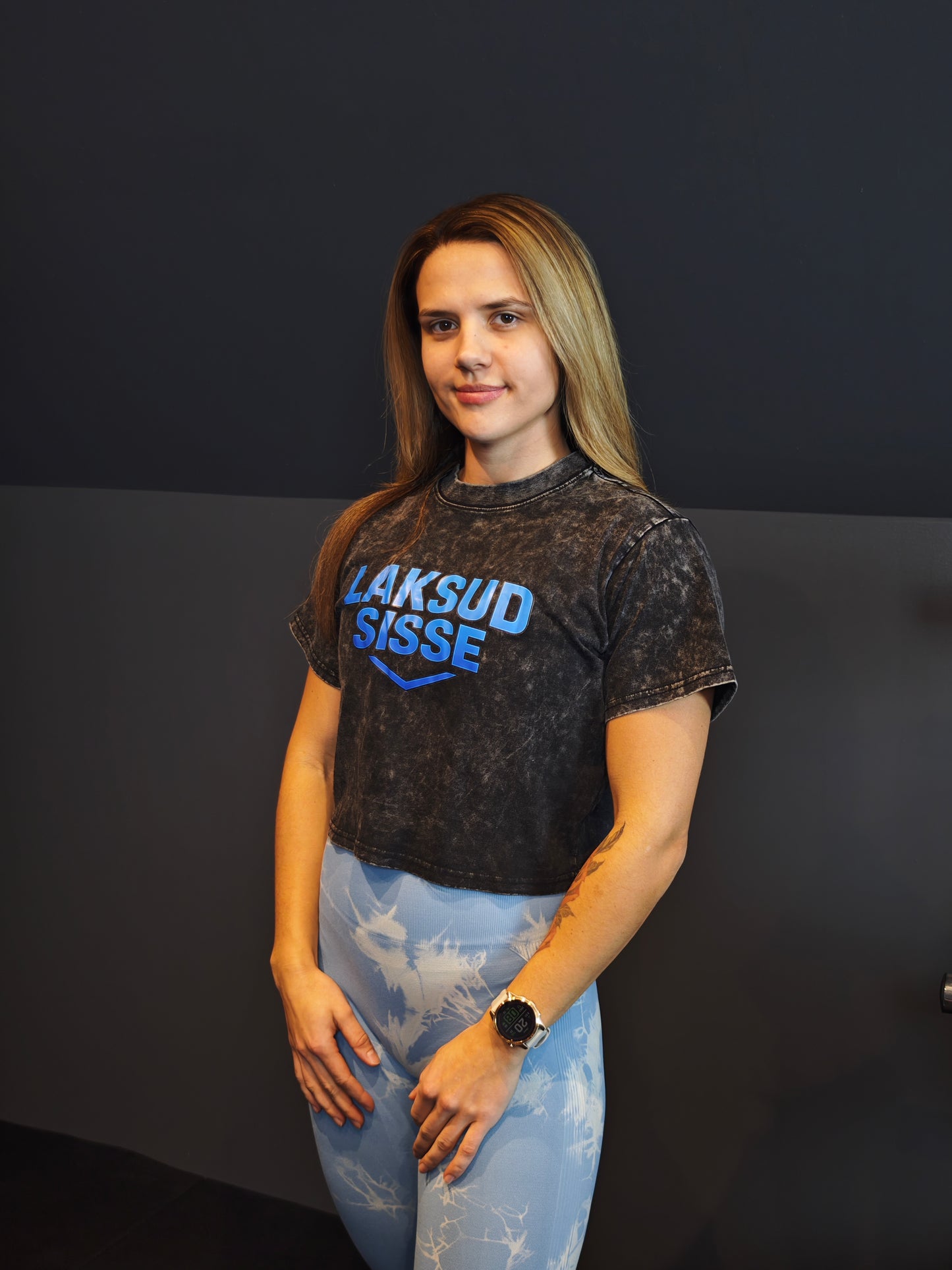 LAKSUD SISSE crop-top